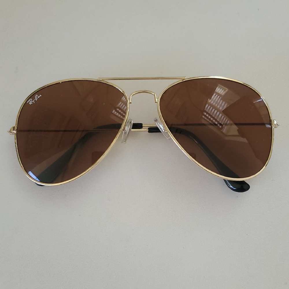 Ray-Ban Gold Aviator Sunglasses with Brown Lenses